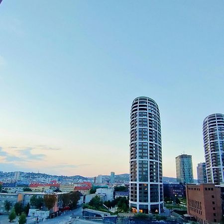 Sag Panorama City Free Parking Bratislava Extérieur photo
